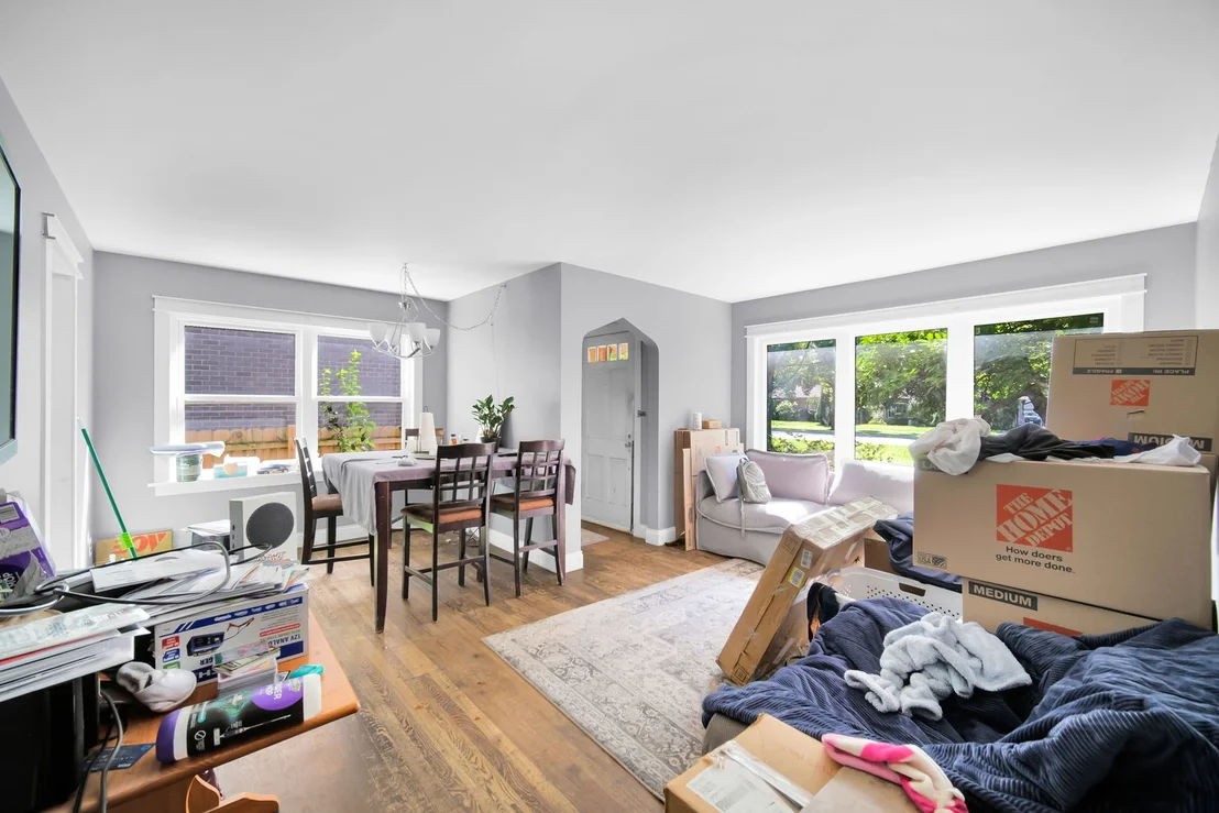 Photo of 313 Harlem Avenue