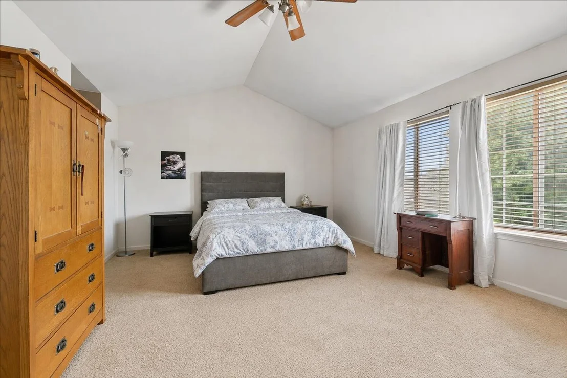 Photo of 1305 Sommer Lane