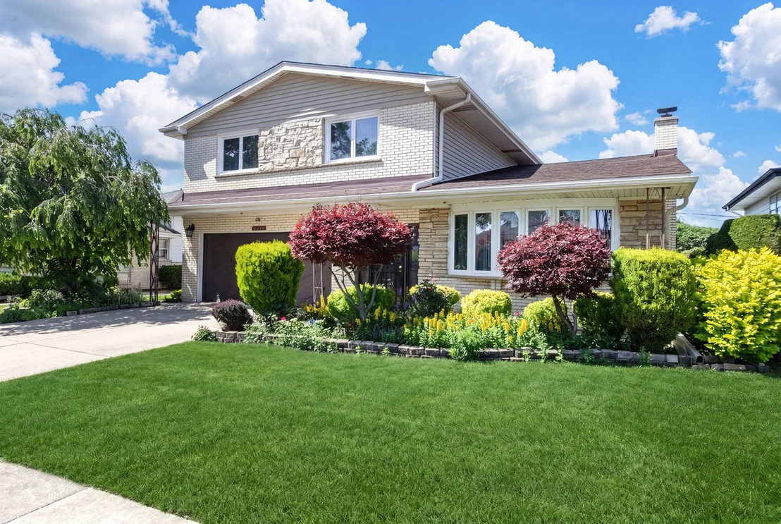 Photo of 8432 W Amelia Drive