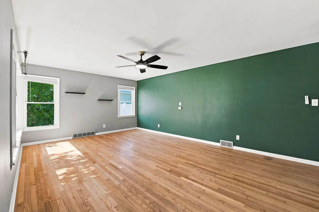 Photo of 1043 State Street