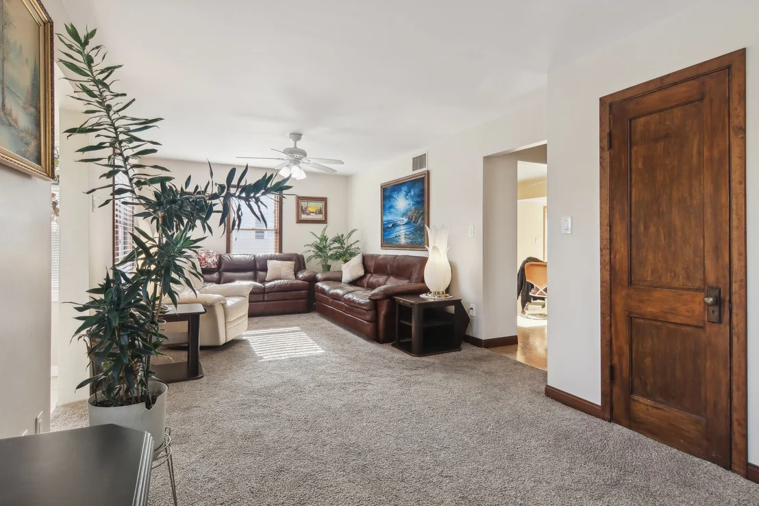 Photo of 6910 Eleanor Place