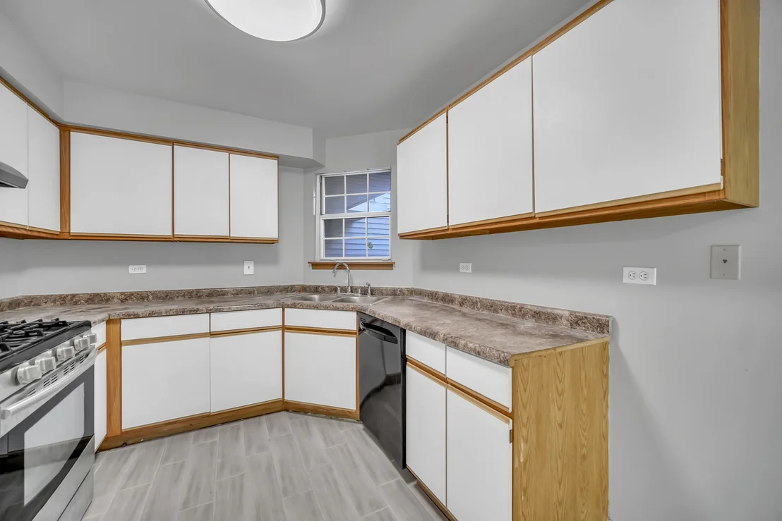 Photo of 1065 Rockport Drive
