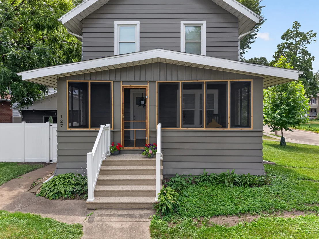 Photo of 127 W Moore Street