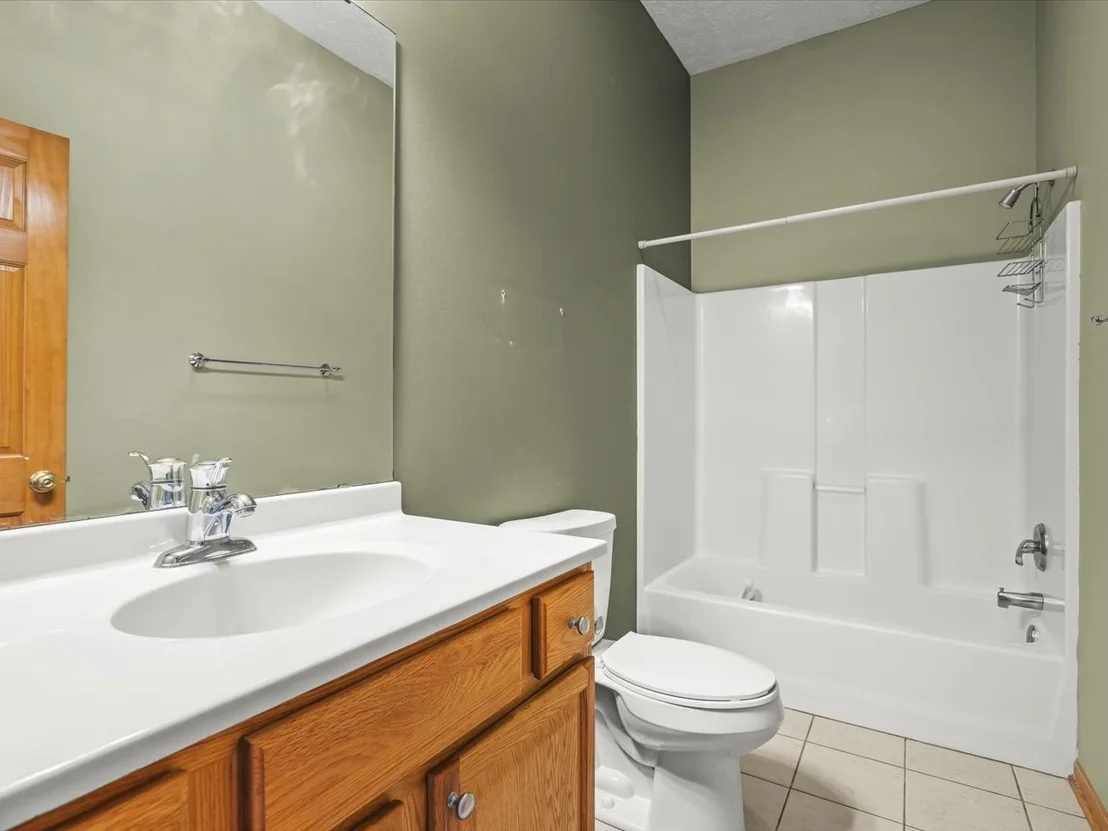 Photo of Unit 0 at 3729 Lakeview Drive