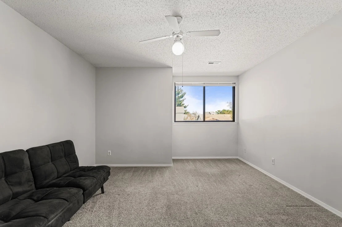 Photo of 726 Higgins Road