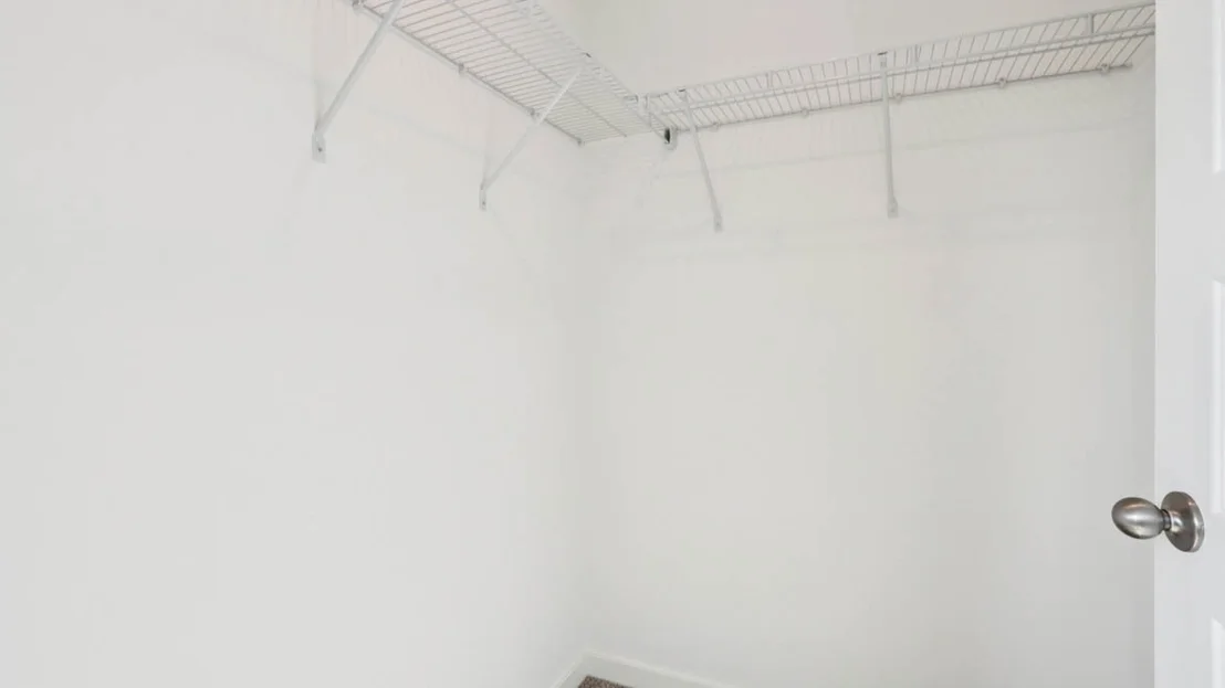 Photo of 985 Emerald Drive