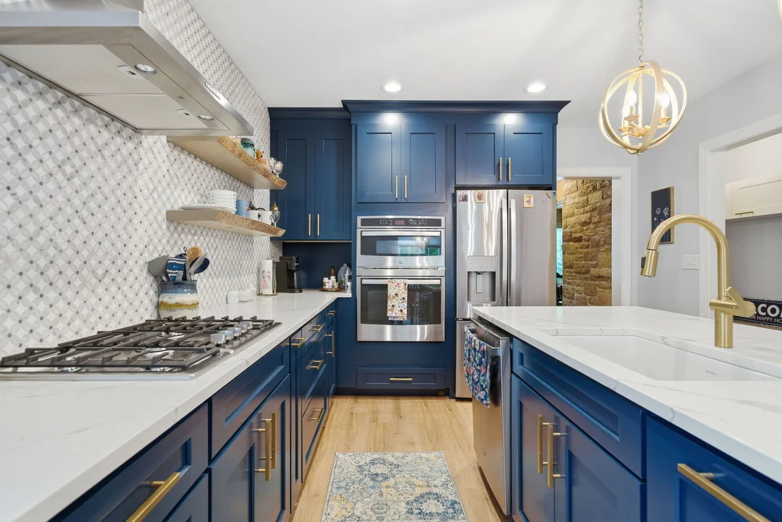 Photo of 415 N Worth Avenue