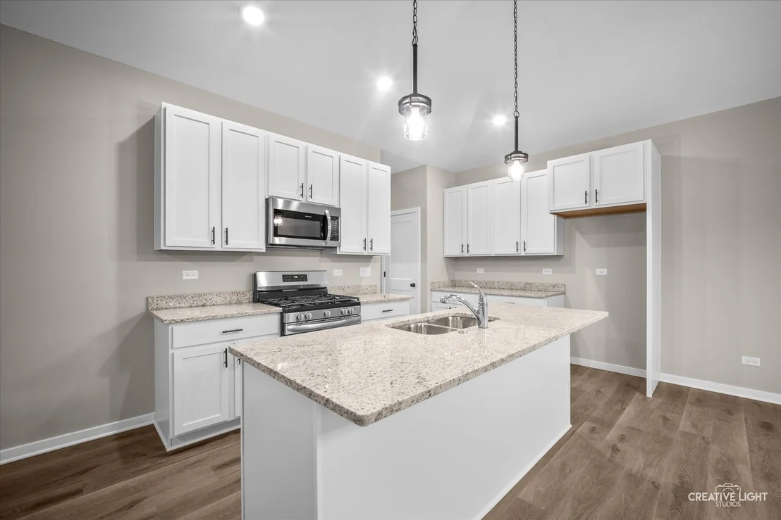 Photo of 790 Cascade Drive