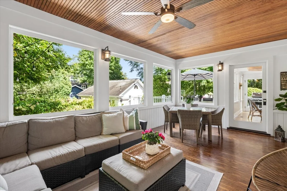Photo of 579 Hill Terrace