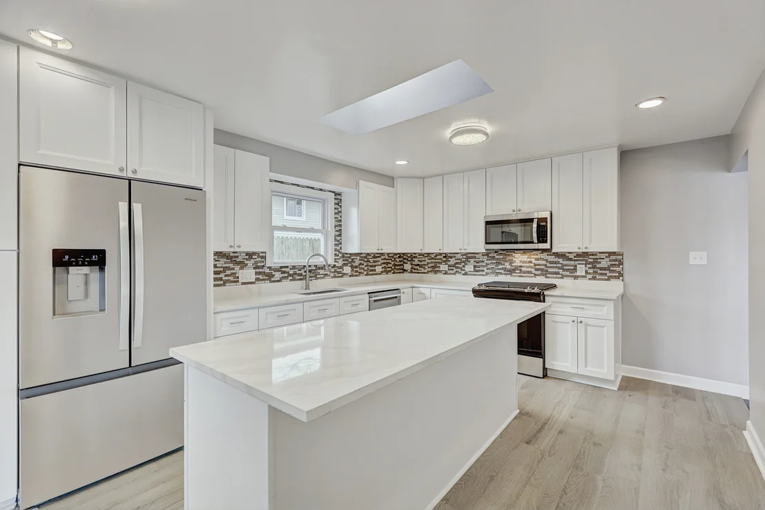 Photo of 14739 Park Avenue