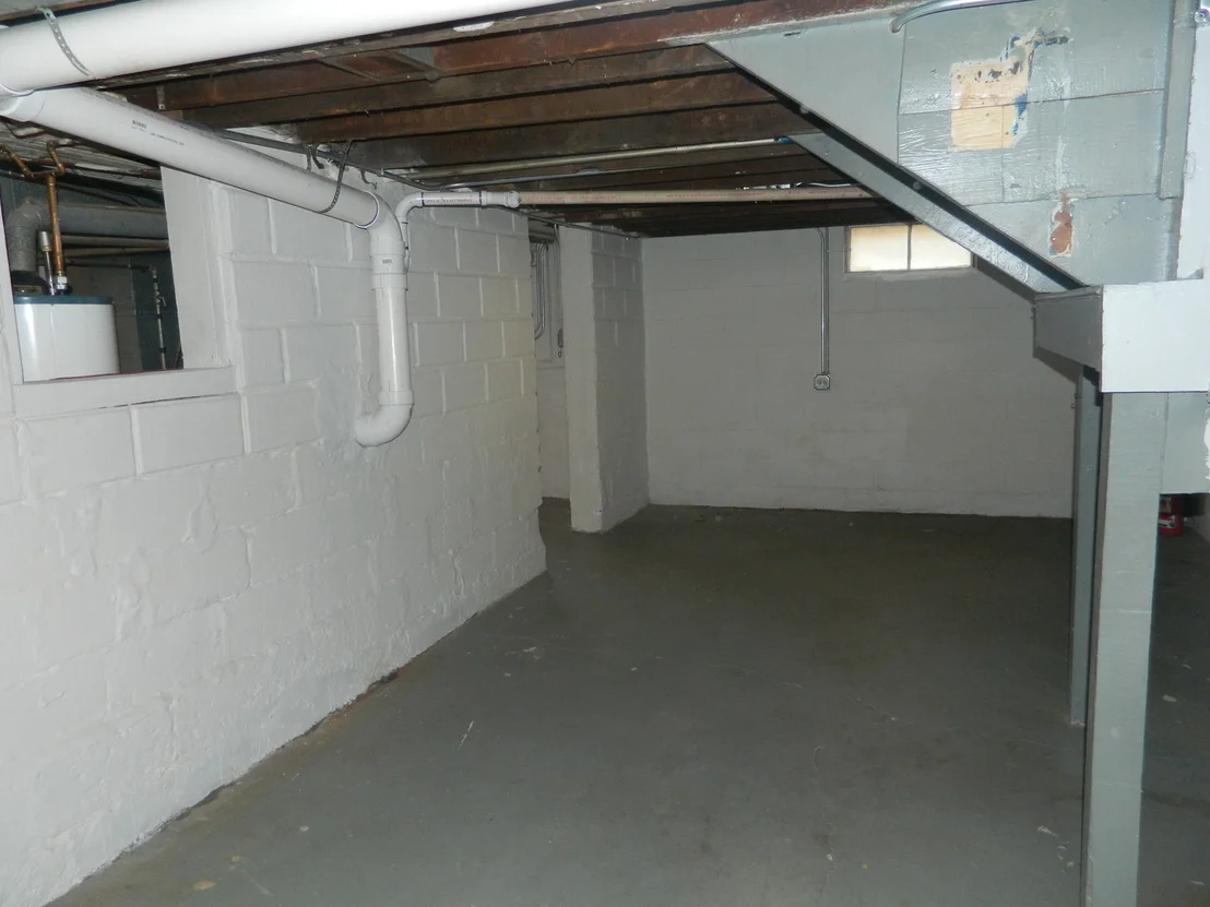 Photo of 1715 CORA Street