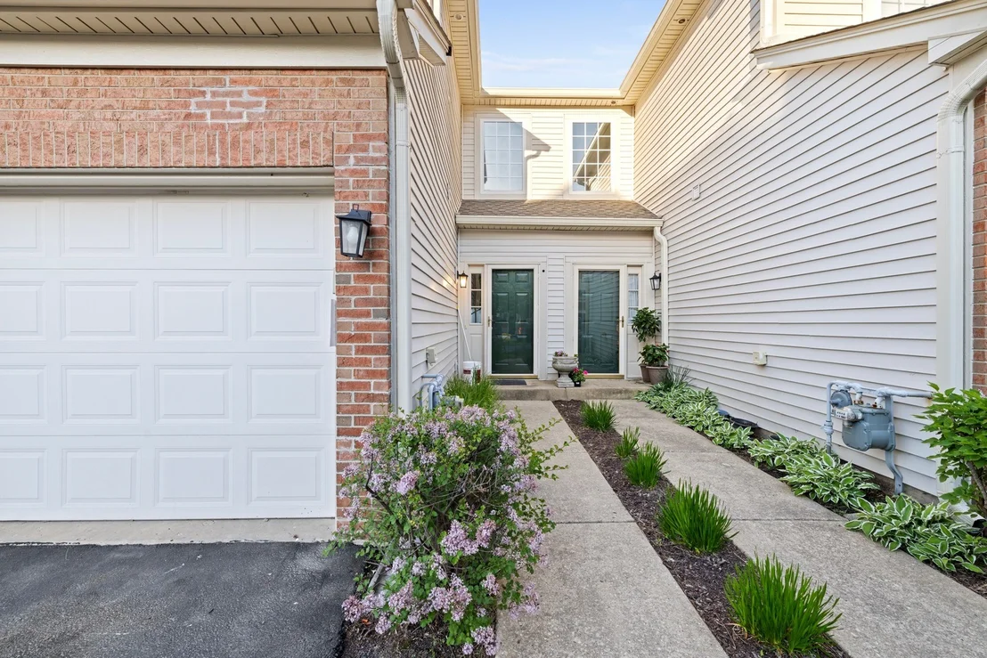 Photo of 2247 Stoughton Drive