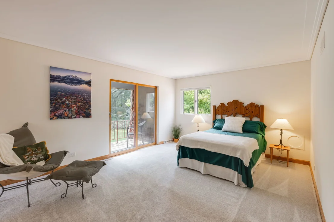Photo of 212 Cheviot Drive