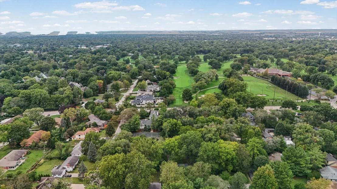 Photo of 802 La Sell Drive