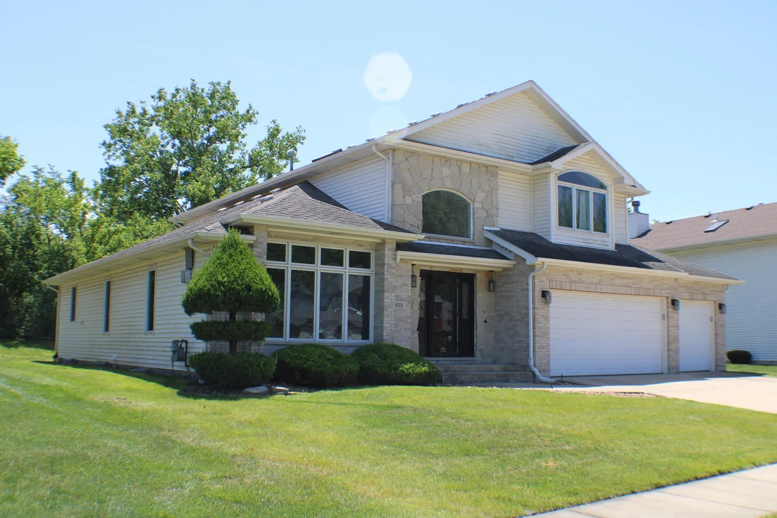 Photo of 415 Tamarack Street