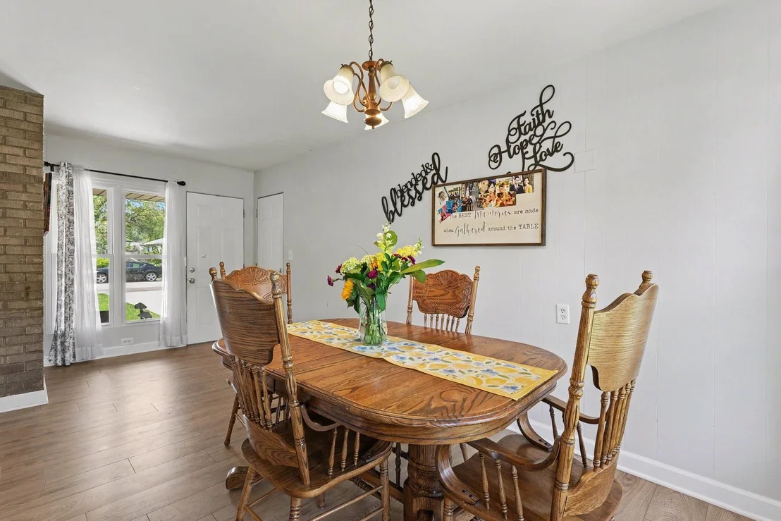 Photo of 1108 Alann Drive
