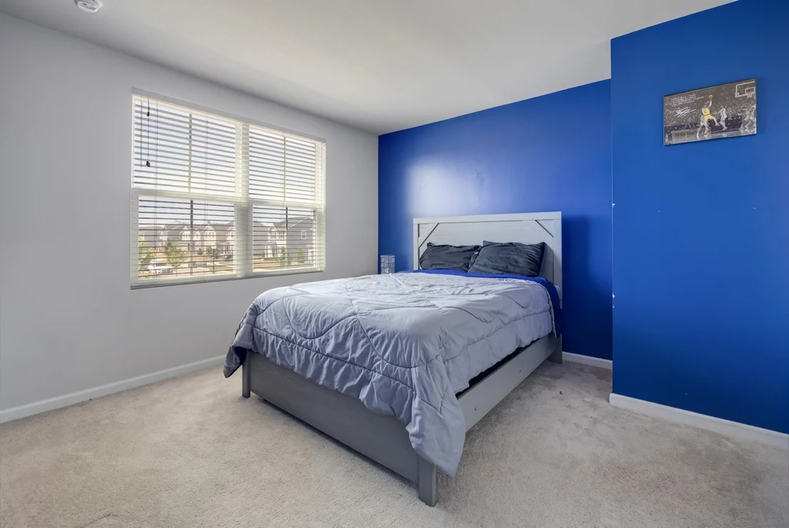 Photo of 552 Dawns End