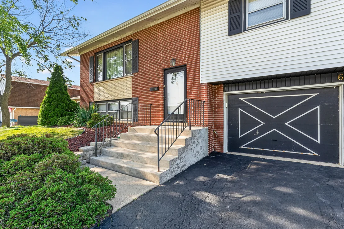 Photo of 6318 Arcadia Drive