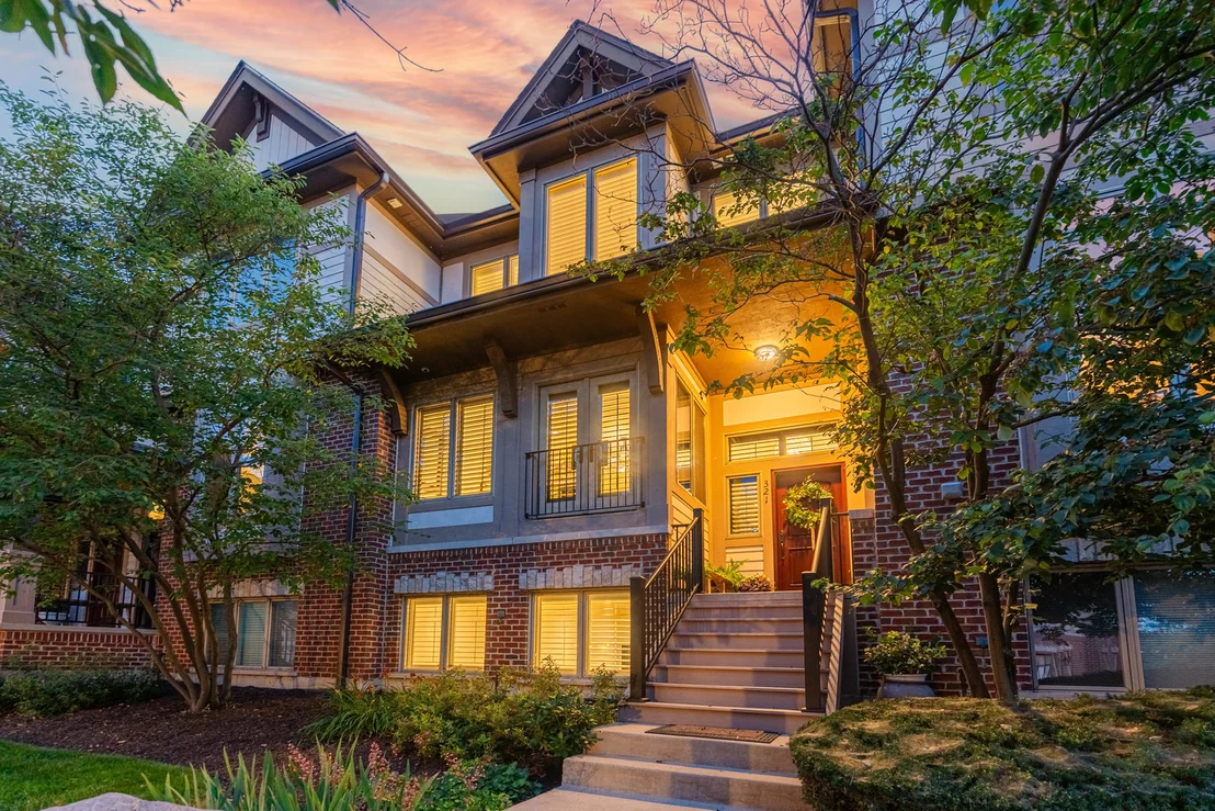Photo of 321 Brownstone Drive