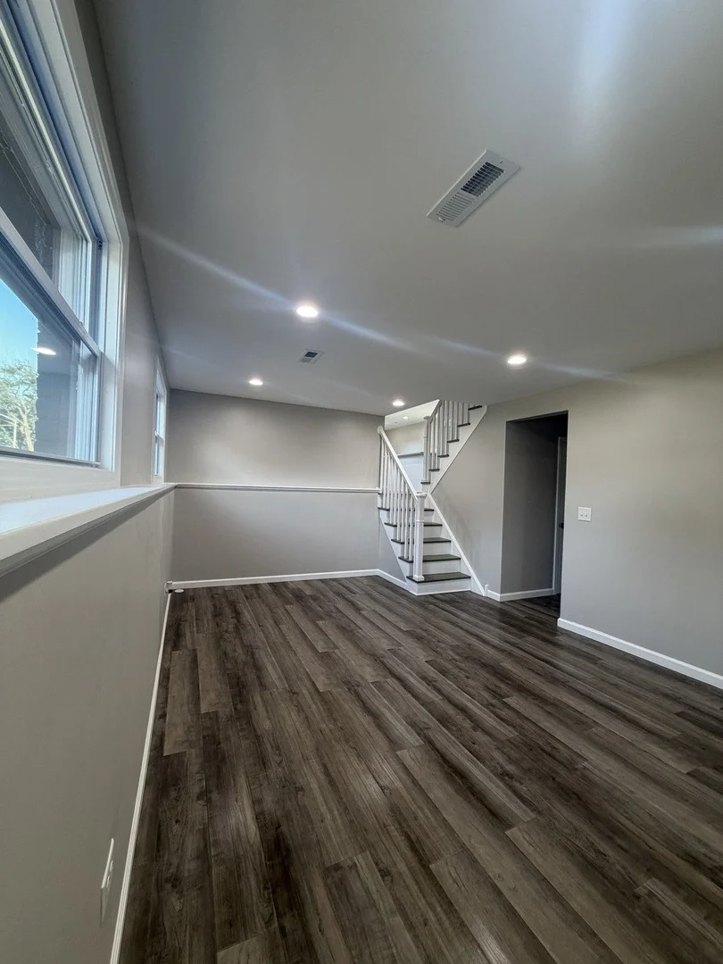 Photo of 547 Redwood Road
