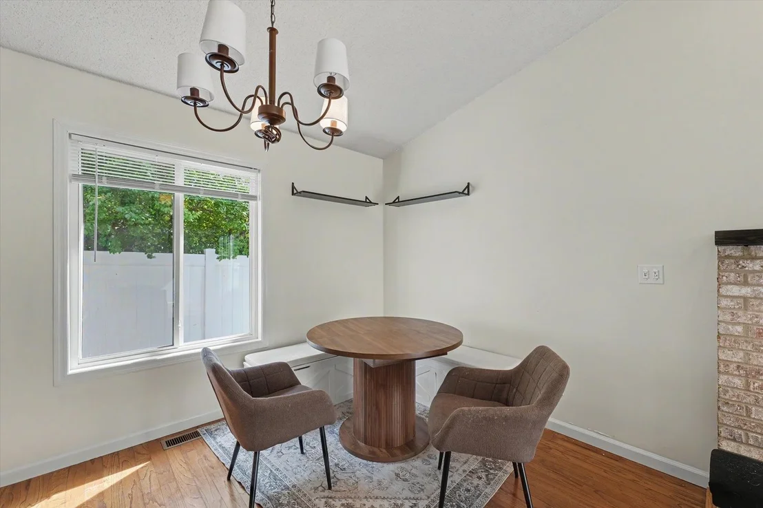 Photo of 603 Laurel Drive