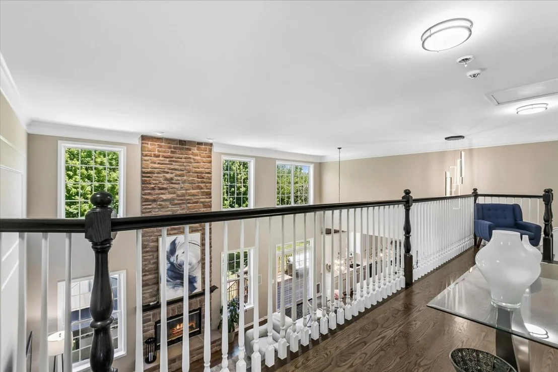 Photo of 1085 Waterview Circle