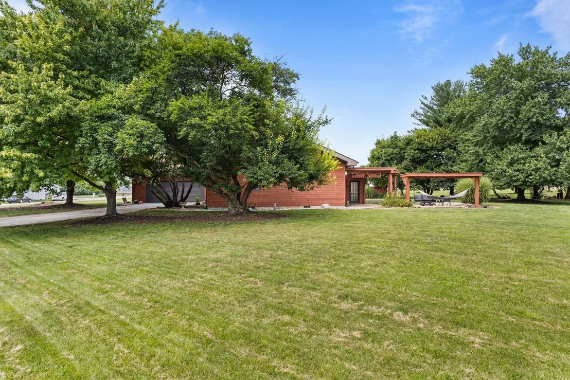 Photo of 2106 Hagan Boulevard