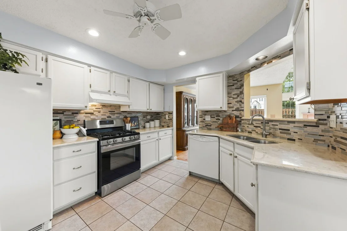 Photo of 314 CIMARRON Road