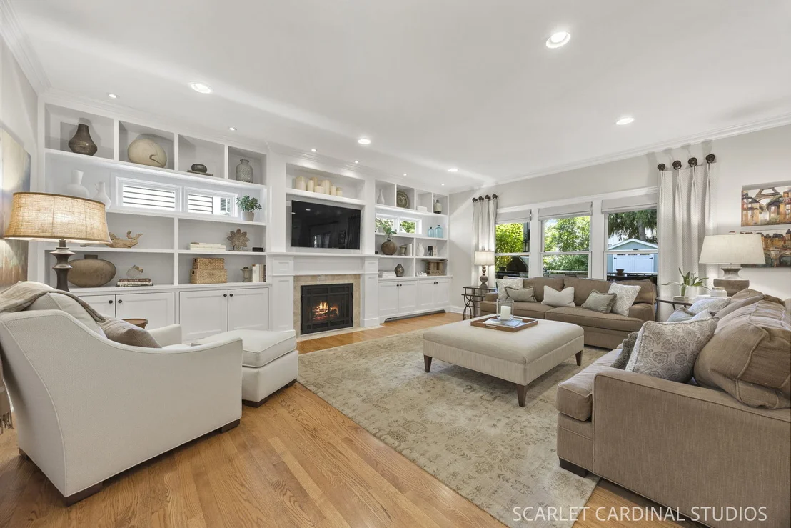 Photo of 616 E Willow Avenue