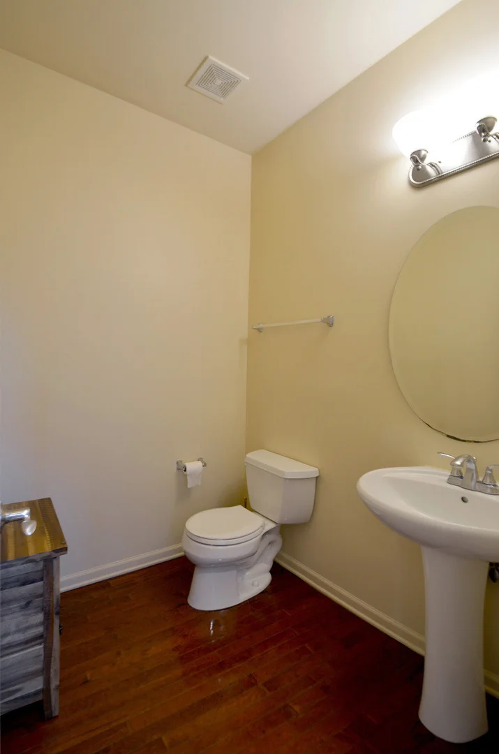 Photo of 4270 Linden Tree Lane