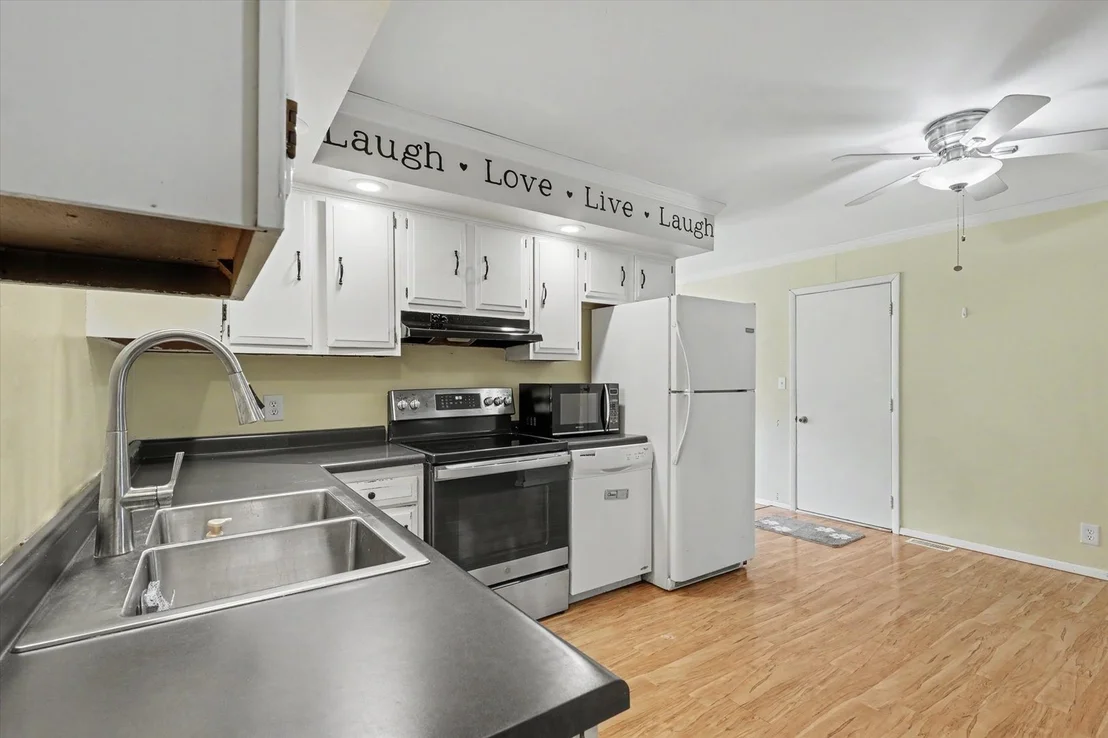 Photo of 406 NORTHGATE Drive
