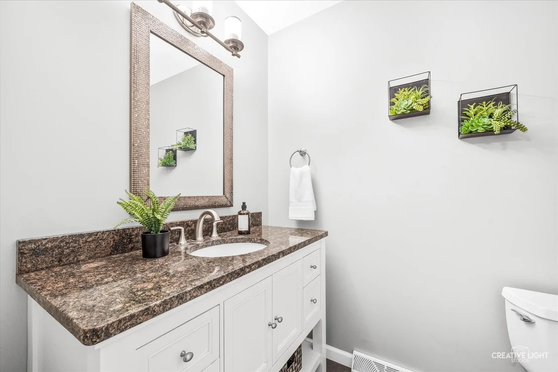 Photo of 3N188 Joan Drive