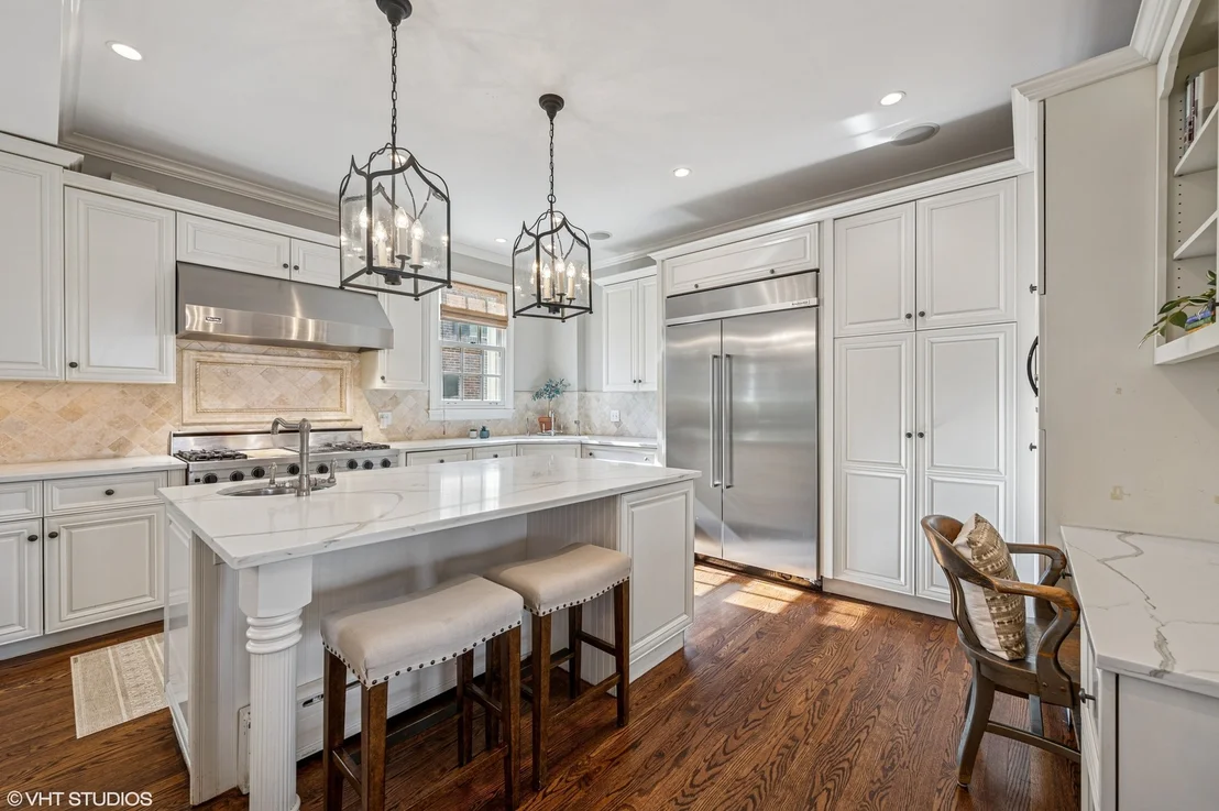 Photo of 560 Elm Street