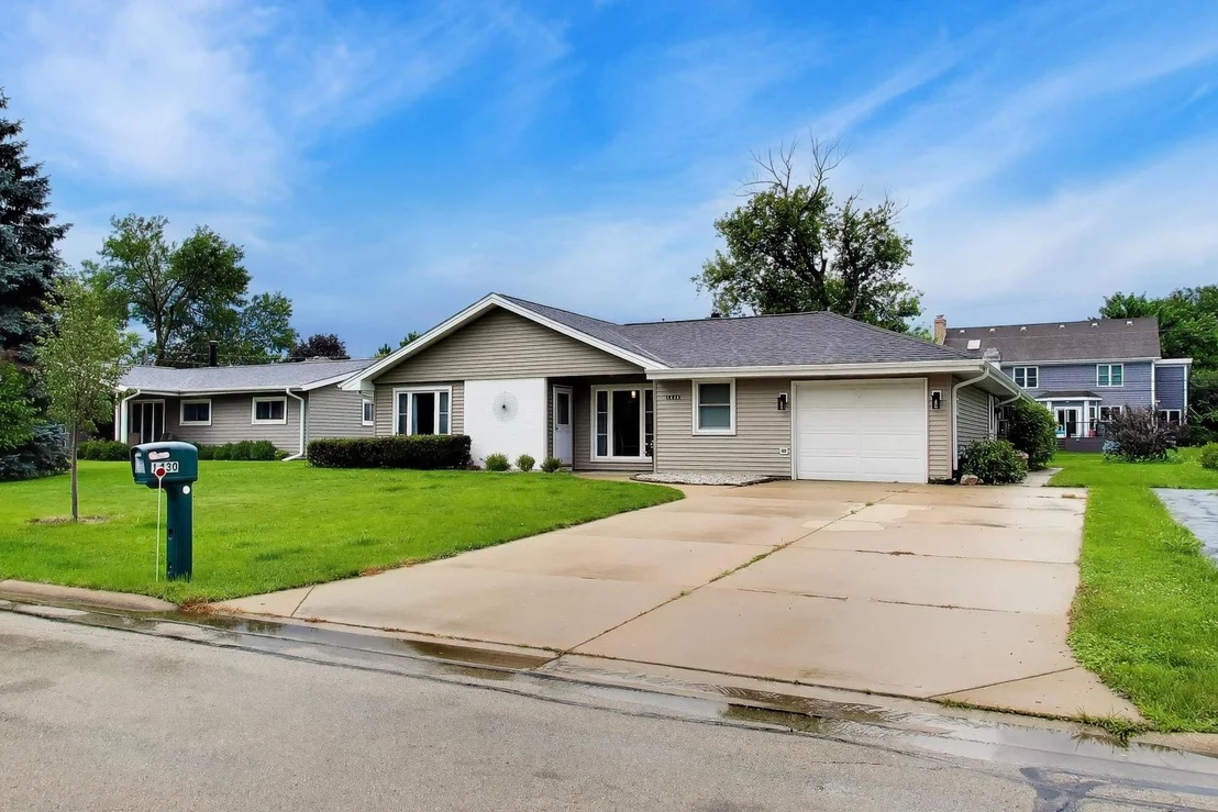 Photo of 1430 Sequoia Lane