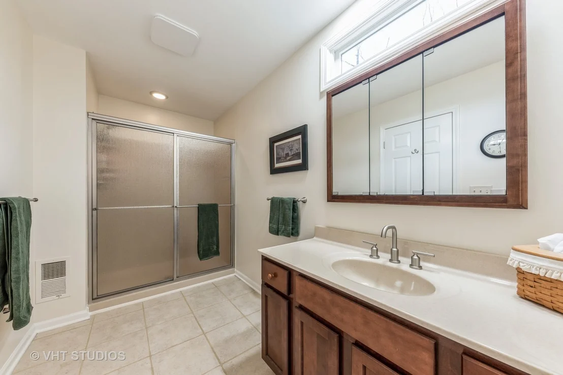 Photo of 627 N Stephen Drive