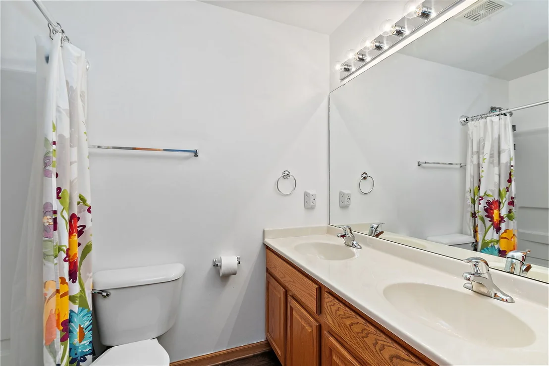 Photo of 813 Water Stone Way
