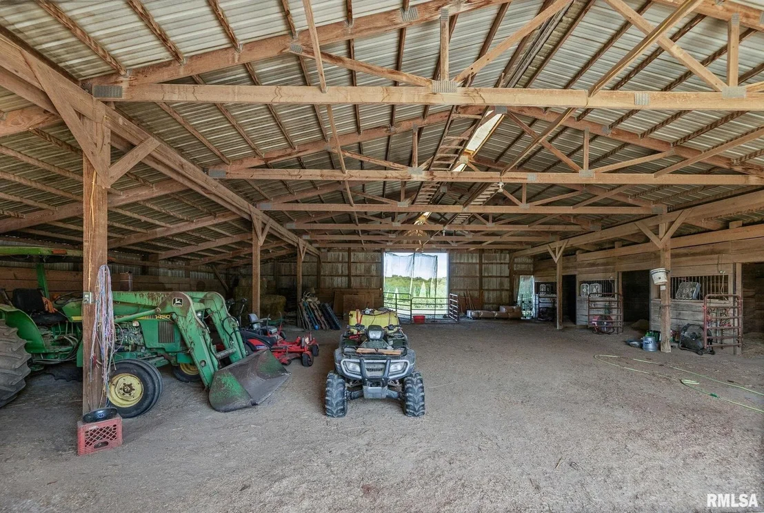 Photo of 520 DEERFIELD Road