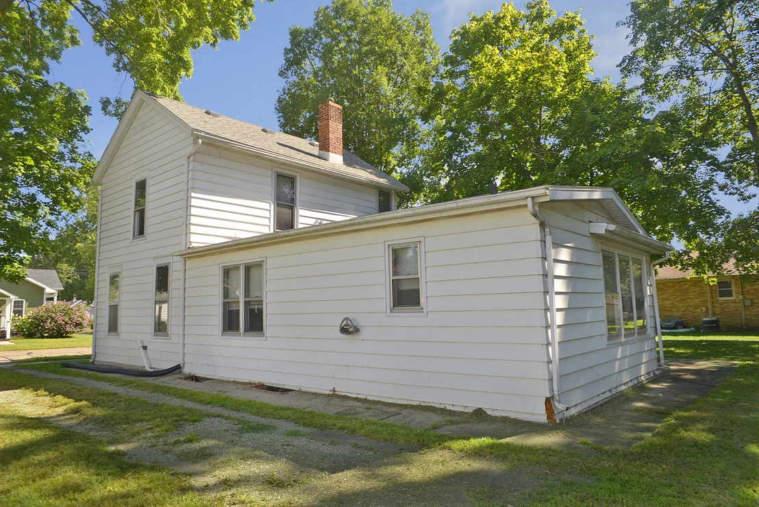 Photo of 903 Illinois Avenue