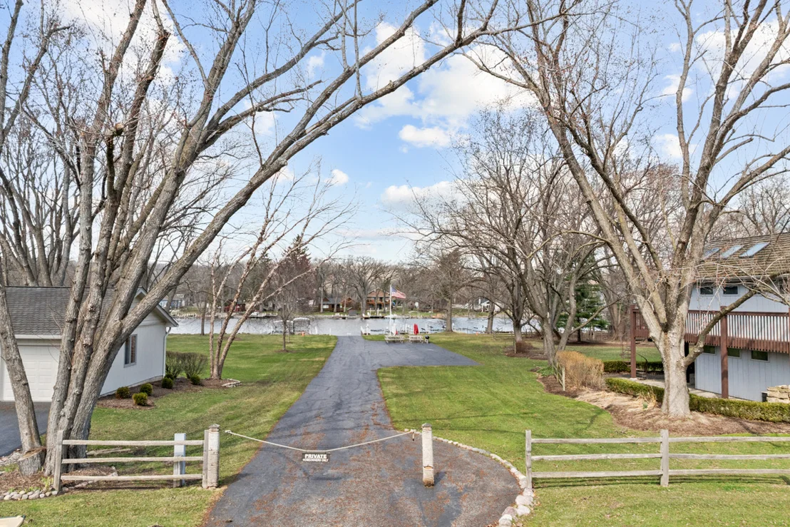 Photo of 9706 Fox Shores Drive