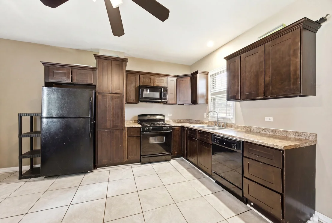 Photo of 344 N Worth Avenue