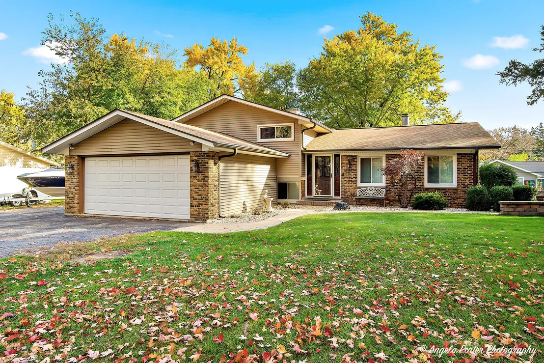 Photo of 34679 N Hiawatha Trail