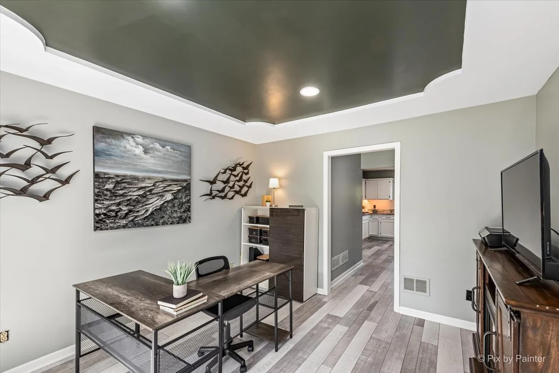Photo of 7 Crestview Drive