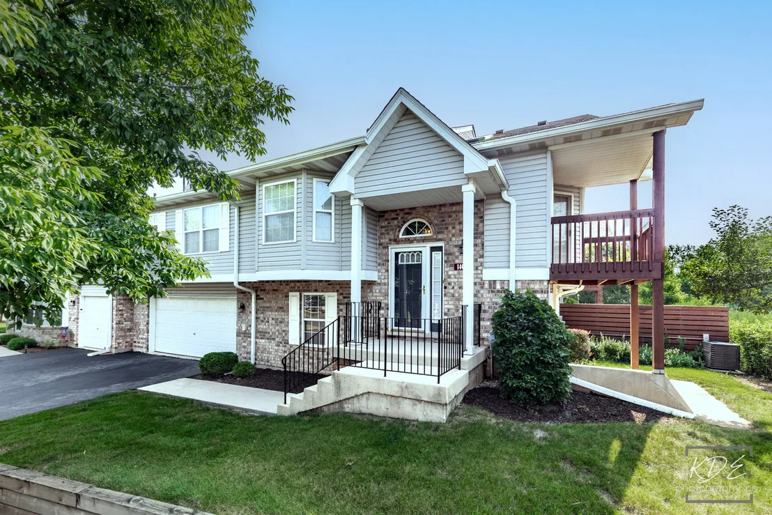 Photo of 14017 S Cambridge Circle