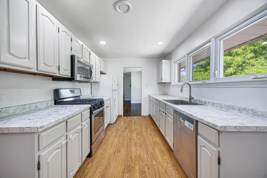Photo of 3256 Otto Street
