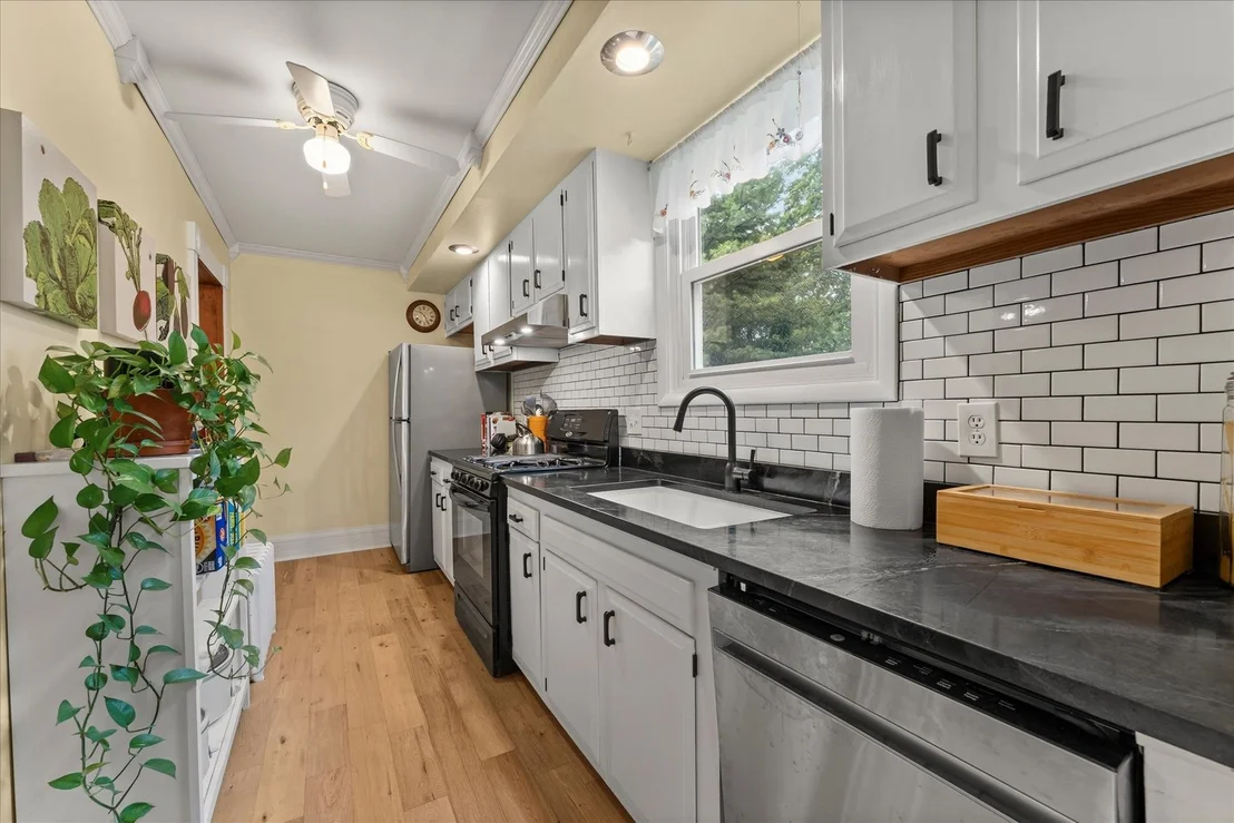 Photo of 321 N High Street