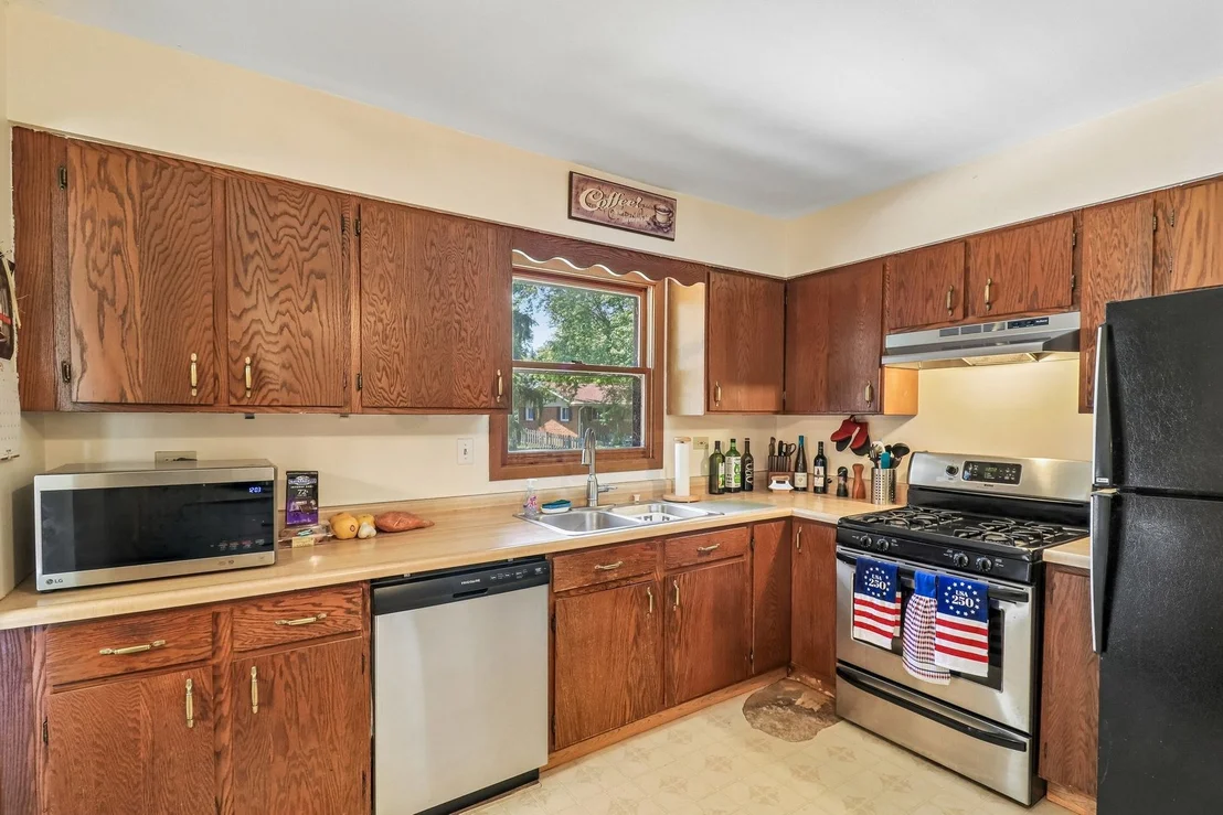 Photo of 2359 High Point Drive