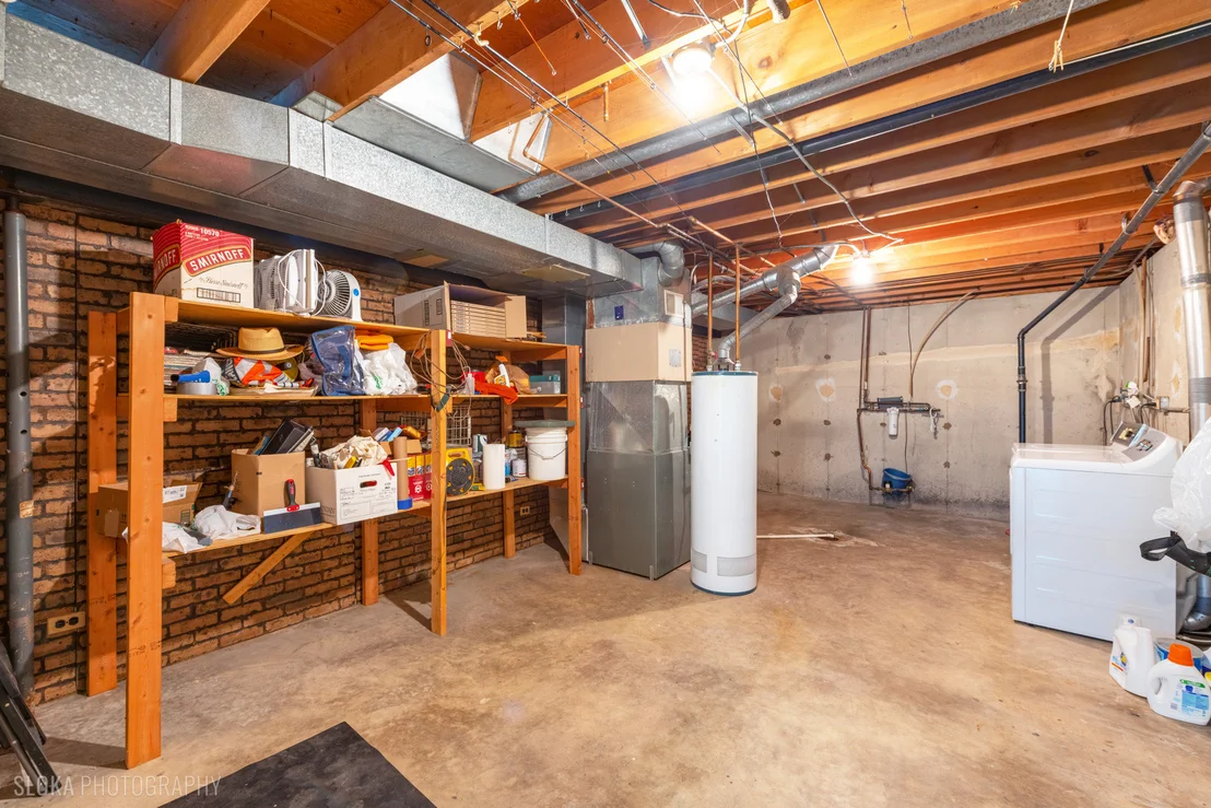 Photo of 6914 Meadow Drive