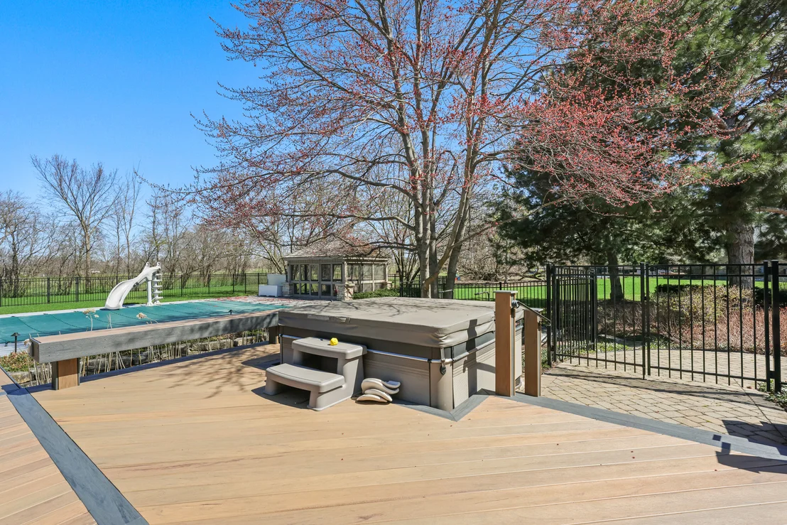 Photo of 4143 Three Lakes Court