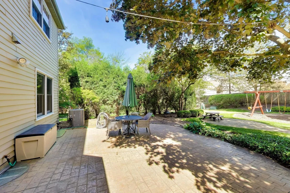 Photo of 1310 W Hampton Place