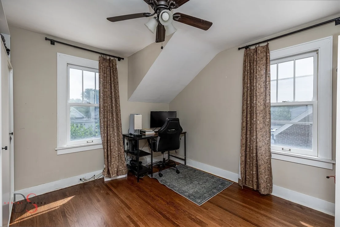 Photo of 130 Riverview Drive